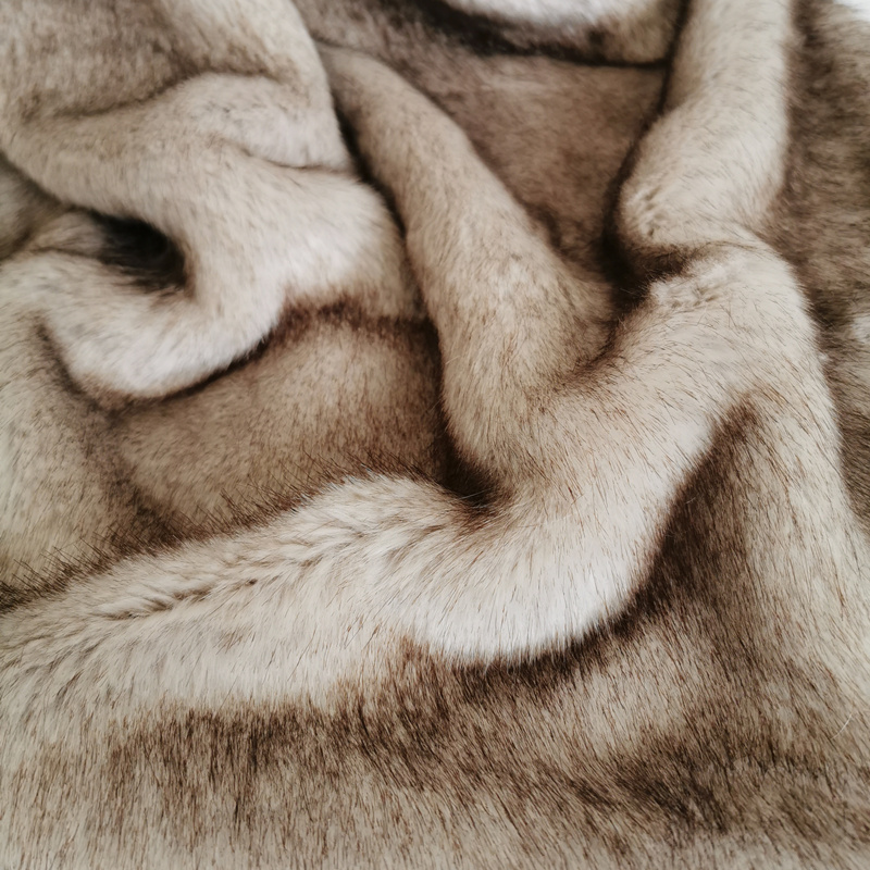 Double Layers Faux Fur Blanket European Fluffy Shaggy Sofa Blanket  Bedspread  Warm Bedding Sheet Cozy Throw Blanket/