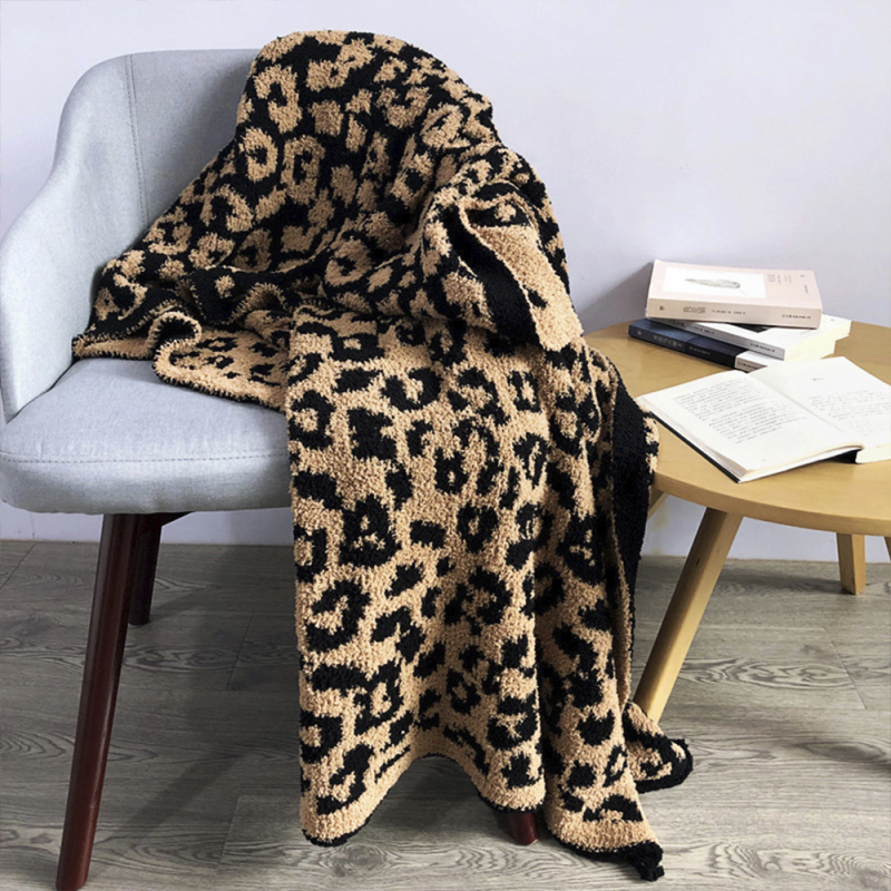 Nordic Style  Leopard print comfortable blanket beautiful pattern, thick blanket,/