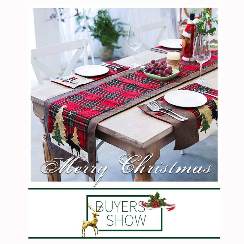 Wholesale Christmas Tree and Deer buffalo plaid table runner for Family Christmas Holiday Christmas Dinner Party