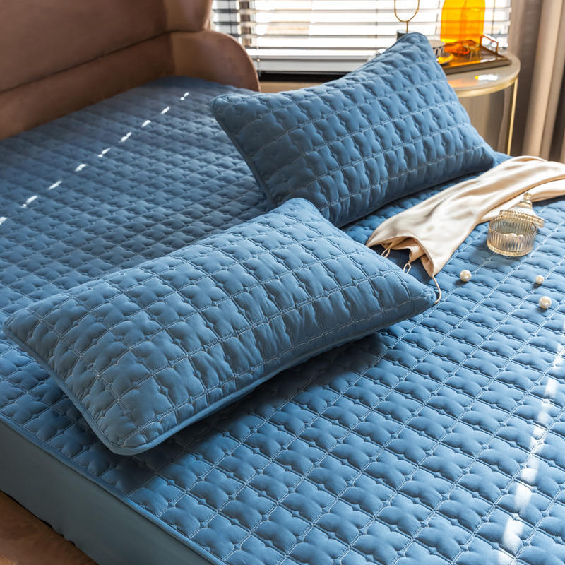 Skin-friendly and thick Cotton pillowcase Soft Twin Full Queen King Bed Fitted Sheet Cover Mattress Cover Protector Bedding Set