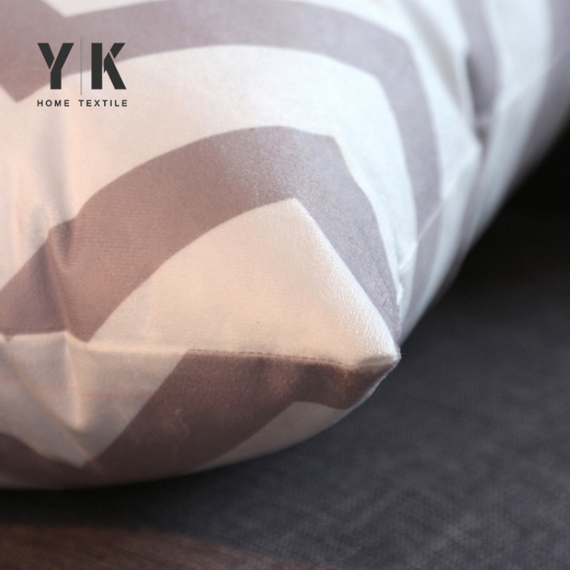 China Manufacturer polyester floating customized chair zebra mounting cushion