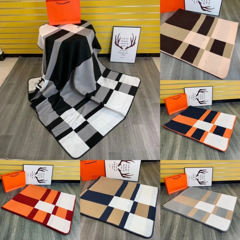 Letter Plaid H Cashmere Blanket Luxury Blanket Crochet Soft Wool Shawl Portable Warm Winter Sofa Fleece Knitted
