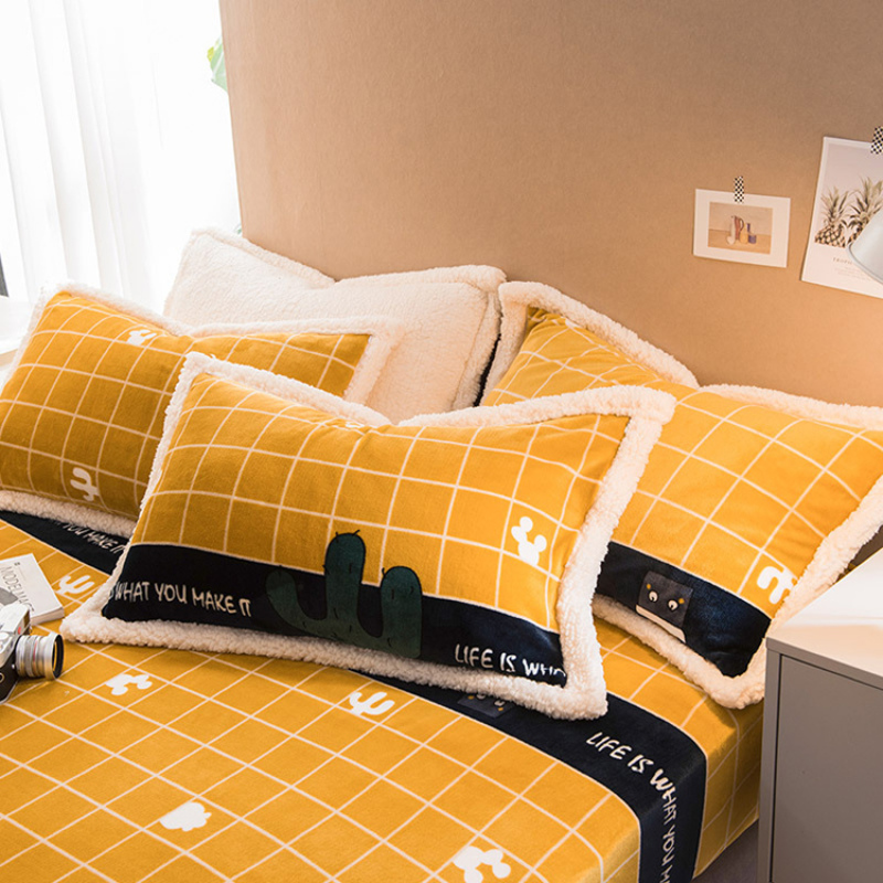 4 Piece Suit Bedding Set Coralline Bed Sheets, Winter Thickened Milk Velvet Bedding Sets/