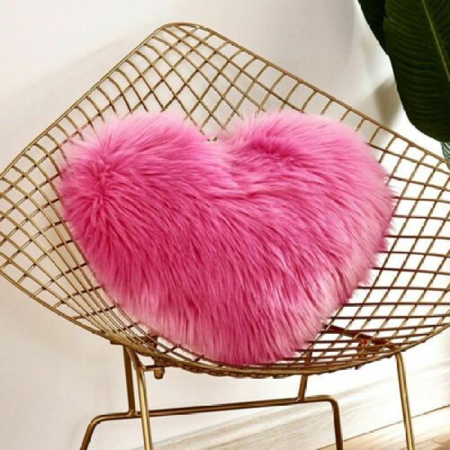 Heart Shaped Faux Wool Fur Cushion Cover Fluffy Soft Plush Pillow Case Slipcover,Garden Luxury Cushion Covers/