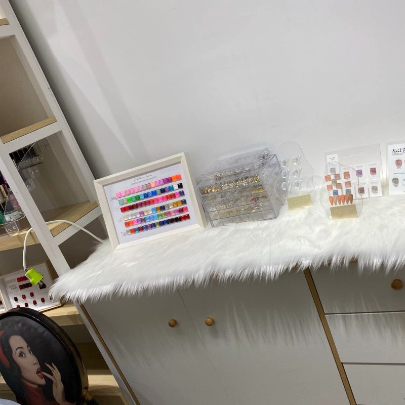 Modern Faux Fur Table Runner for Christmas, Fluffy White Tablecloth for Wedding#