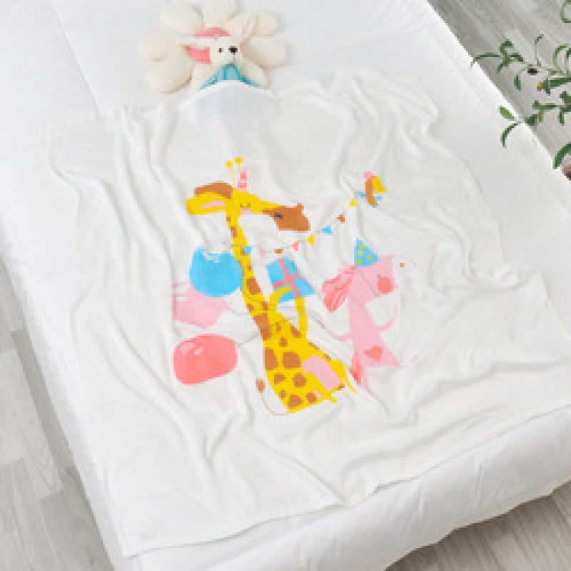 Hot sale multi-color optional Bamboo fiber double gauze 110*110 baby mileage blanket printing children blanket