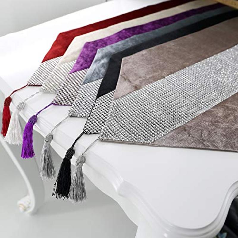 Hot Selling European Market Design Rectangle Luxus Samt stilvolle atmosphare Table Runner For Wedding Party