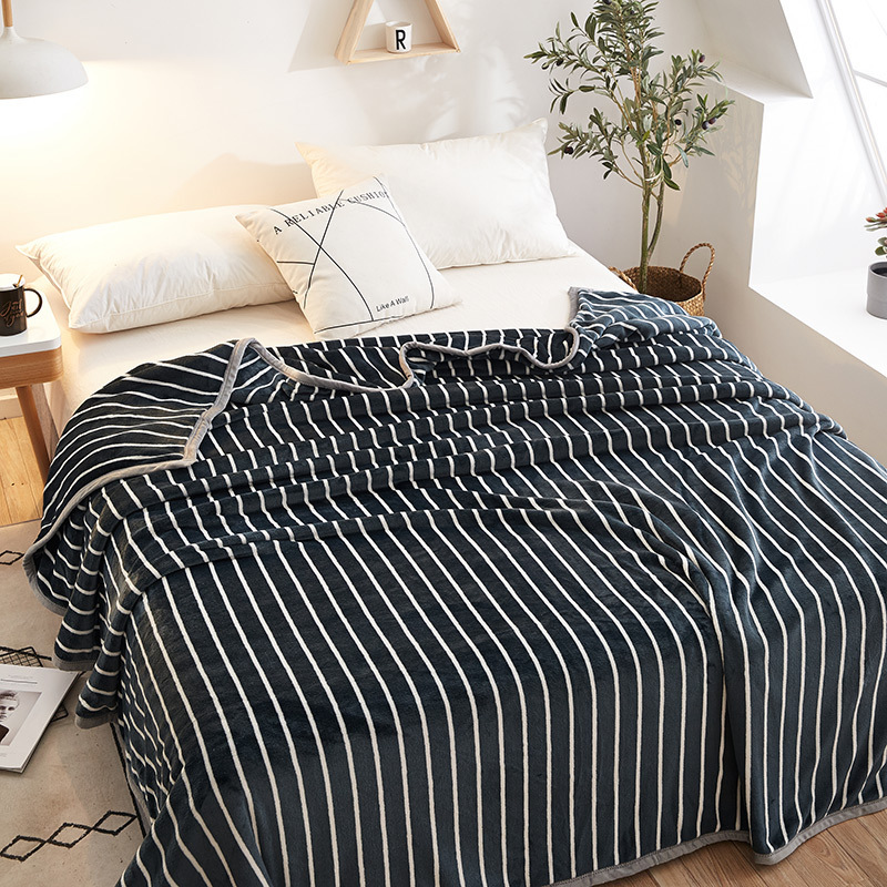 Papa&Mima Cat And Fish Bones Print Summer Throw Blankets Coral Fleece Plaids Multisize Bedsheet Multifunctional Bedspread