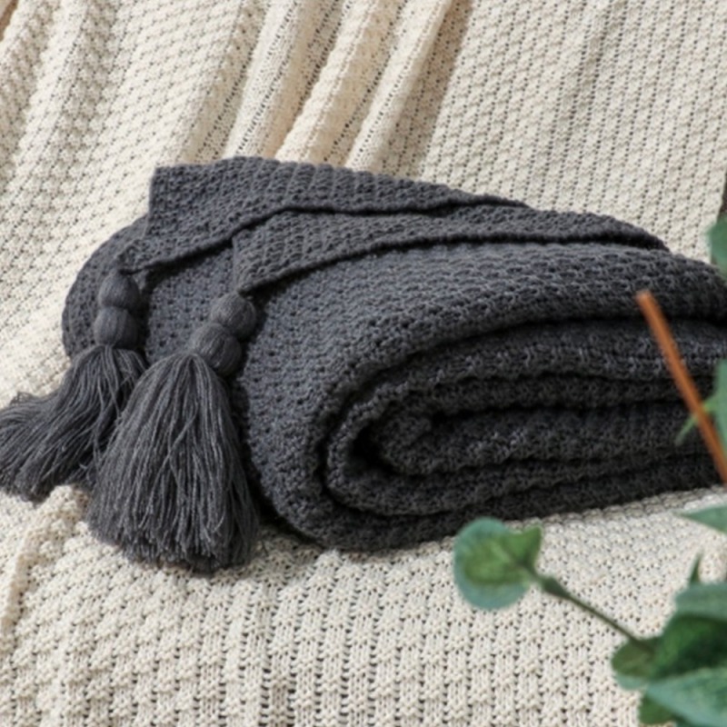 Super Warm Soft Blankets Bedspread on the Bed Sofa Blanket Tassel Knitting Ball Wool Leisure Soft Warm Blankets for Home/