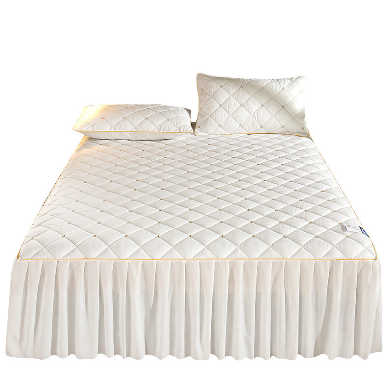 bed skirt soft and warm  ,100% cotton high end  quilted queen bed skirt for bed/