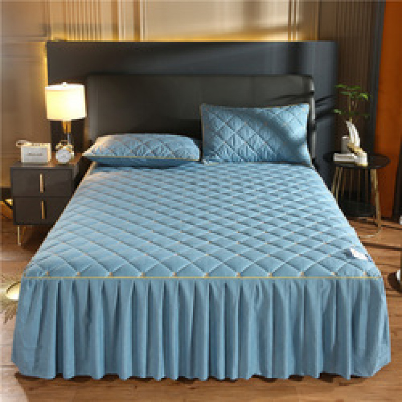 bed skirt soft and warm  ,100% cotton high end  quilted queen bed skirt for bed/
