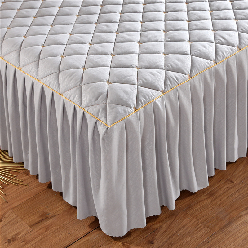 bed skirt soft and warm  ,100% cotton high end  quilted queen bed skirt for bed/