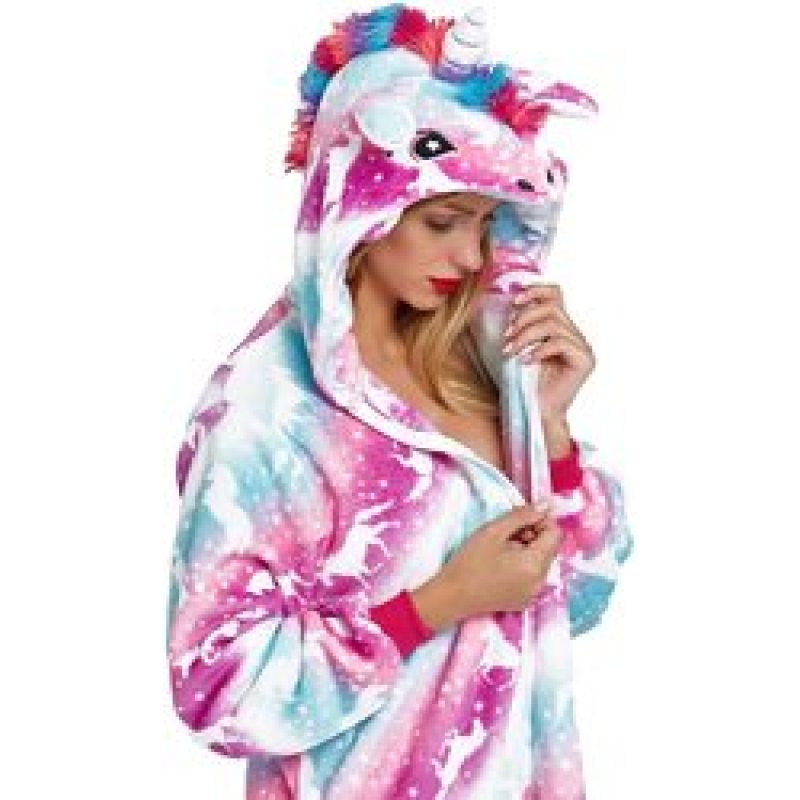European and American lovely adult hooded blanket, soft flannel material, fluffy and comfortable/