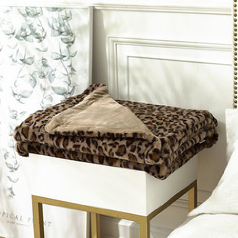 Wholesale Hot Selling Polyester Comfort Fleece Blanket, High Quality Velvet Flannel Khaki Leopard Print Blanket/