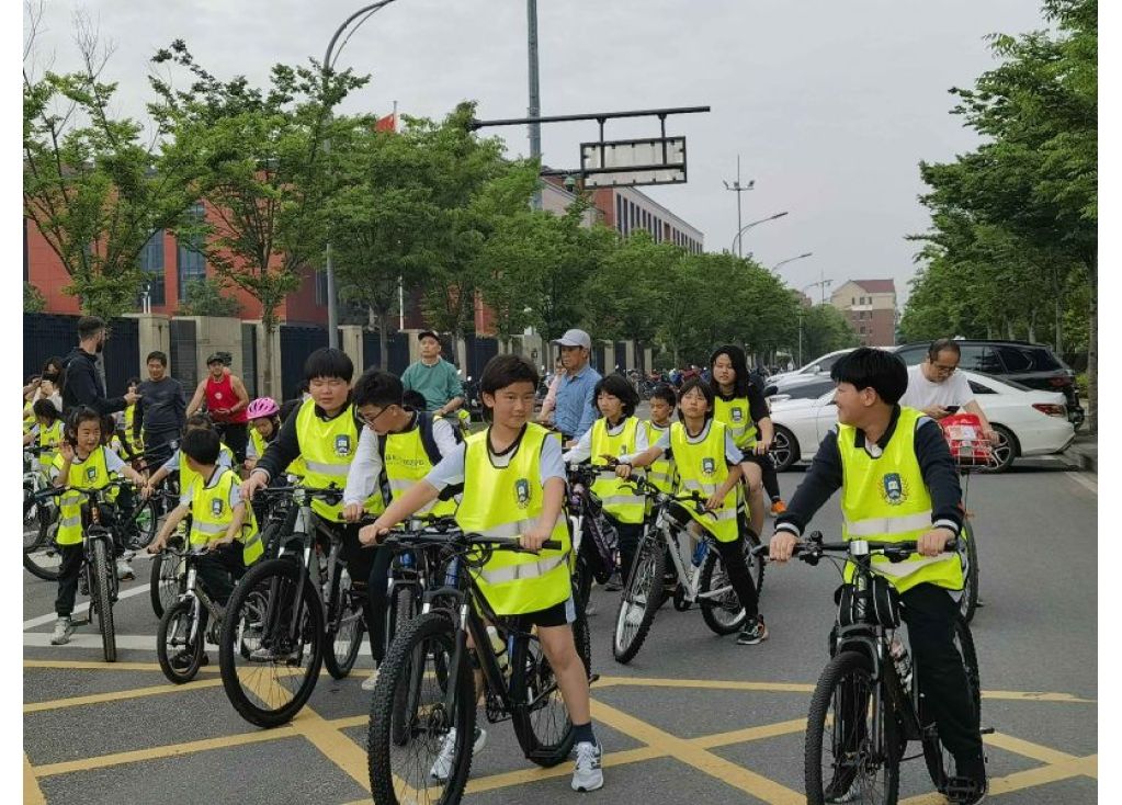 Empowering the Future: Sponsorship New Oriental Students 