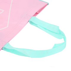 Bolso de compras no tejido rosado lindo barato de alta calidad de las ventas de la fábrica 2022 con la manija azul
