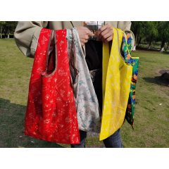 Commerce de gros Eco Friendly RPET sac à provisions en polyester pliable fourre-tout sac d'épicerie réutilisable personnalisé
