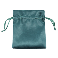 Оптовый подарочный шелковый атласный мешочек на шнурке, упаковка для наращивания волос, черный атласный мешок с индивидуальным логотипом