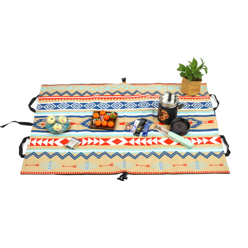 New fashion OEM design custom reasonable price folding beach picnic mat