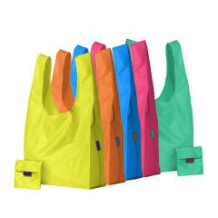 Kein Logo Großhandel umweltfreundliche faltbare Polyester-Einkaufstasche Wiederverwendbare leere bunte Polyester-Tasche