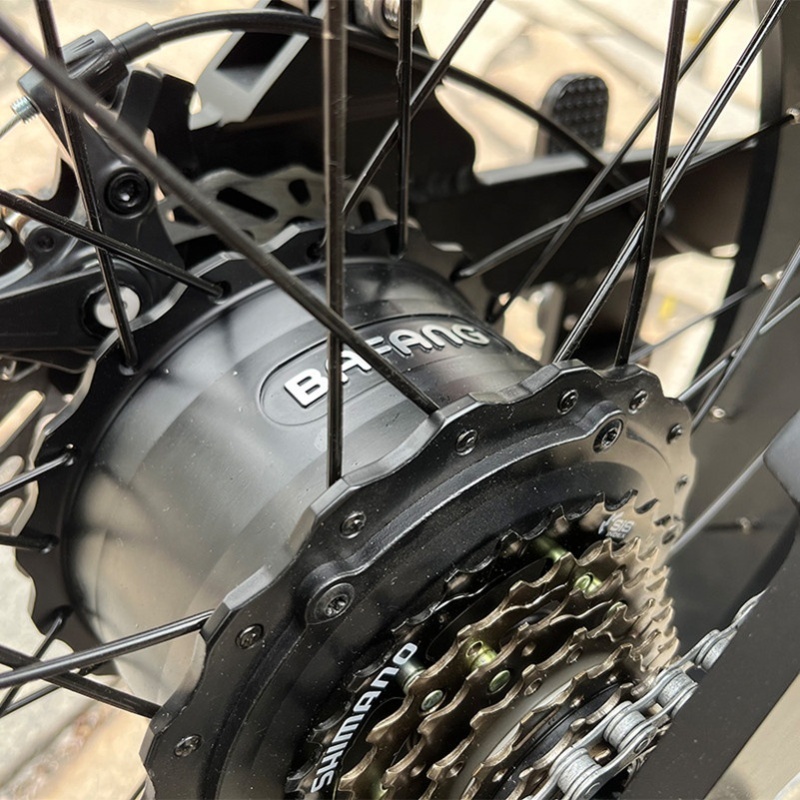 Super Cool Retro Ebike Bafang 1000W Full Suspension Fat Tire Moped Style Battery Bike Patent Design Better Than 73