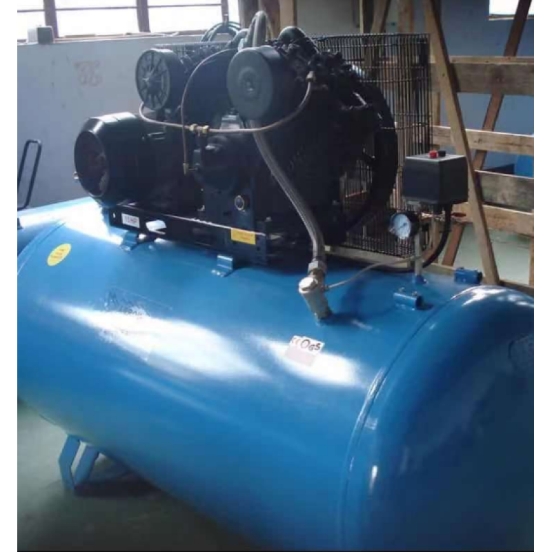 Competitive Price V2105 OEM diesel engine Compressors Portable Mining Industrial 12hp Air Compressor 300L
