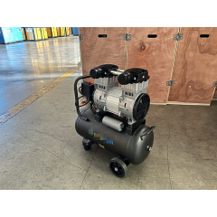 German Style 1600W copper wire motor 8 bar 25L CE Approved Oil free air compressor for car wash