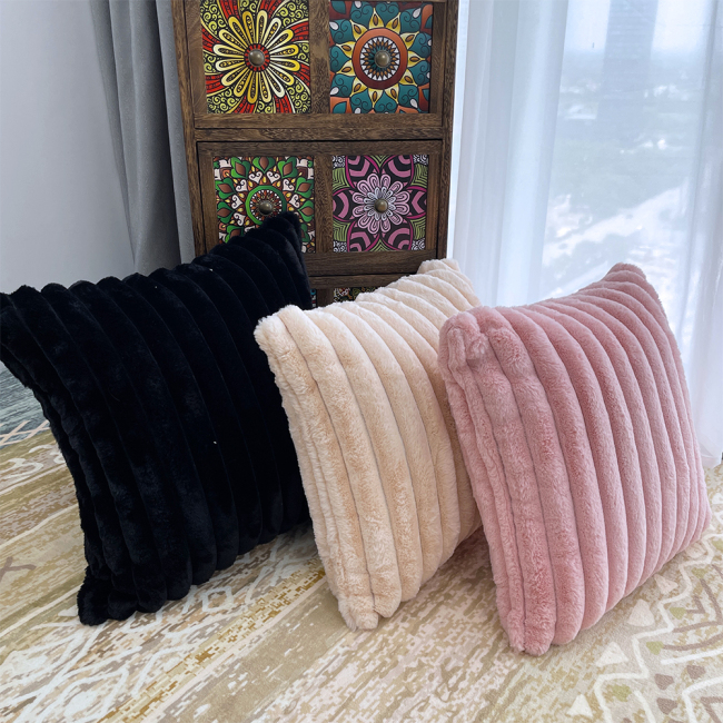 High Quality Wholesale Custom Square soft faux fur Insert 45x45 pillows & cushions