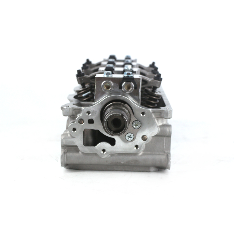 F8CV Complete Cylinder Head for Daewoo