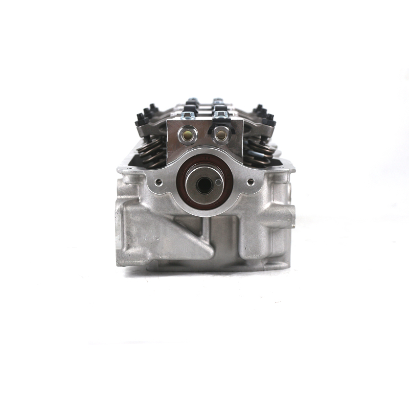 F8CV Complete Cylinder Head for Daewoo