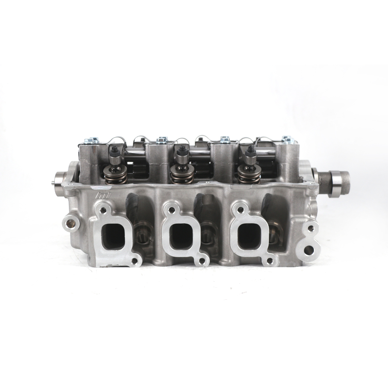 F8CV Complete Cylinder Head for Daewoo