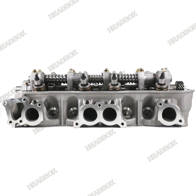 4ZD1 Complete Cylinder Head for ISUZU
