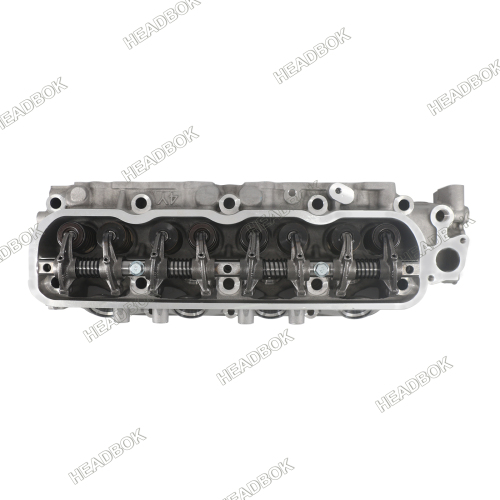 Car Engine Parts  2.4L Complete Cylinder Head 4Y Cylinder Head AssemblyFit Toyota Hi-ace Hi-lux