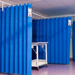 Máquina para fabricar cortinas aisladas para hospitales no tejidas