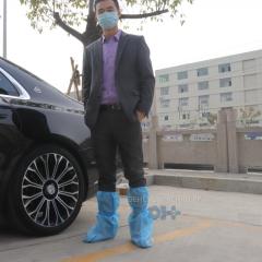 Barato a prueba de polvo Boot Cove Machine cubierta de zapatos desechable no SMS cubierta de zapato no tejido con elástico azul y blanco