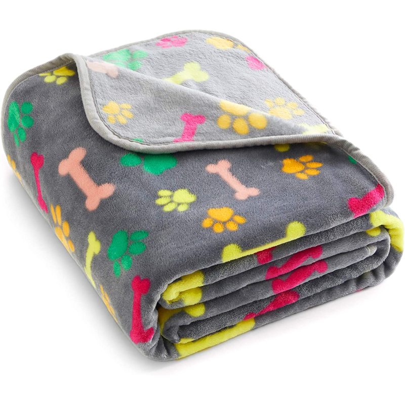 Softness and Fluffy Lightweight Micro Plush Fleece Pet Blanket for Small Dogs, Puppies, Cats and Kittens, Vivid Color
