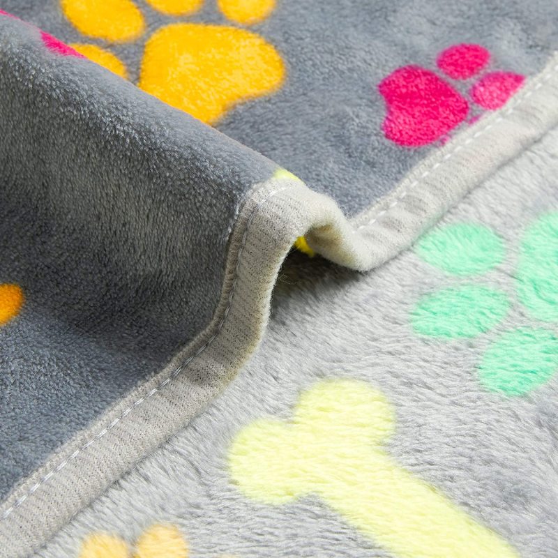 Softness and Fluffy Lightweight Micro Plush Fleece Pet Blanket for Small Dogs, Puppies, Cats and Kittens, Vivid Color