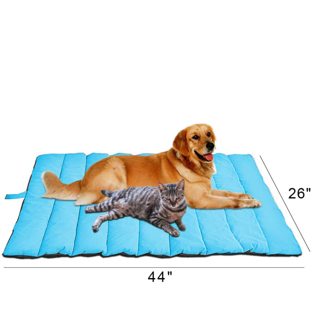 2020 Amazon Outdoor Large Pet Bed Portable Pet Mat for Large Dogs Water Resistant Travel Dog Bed Comfortable Dog Bed