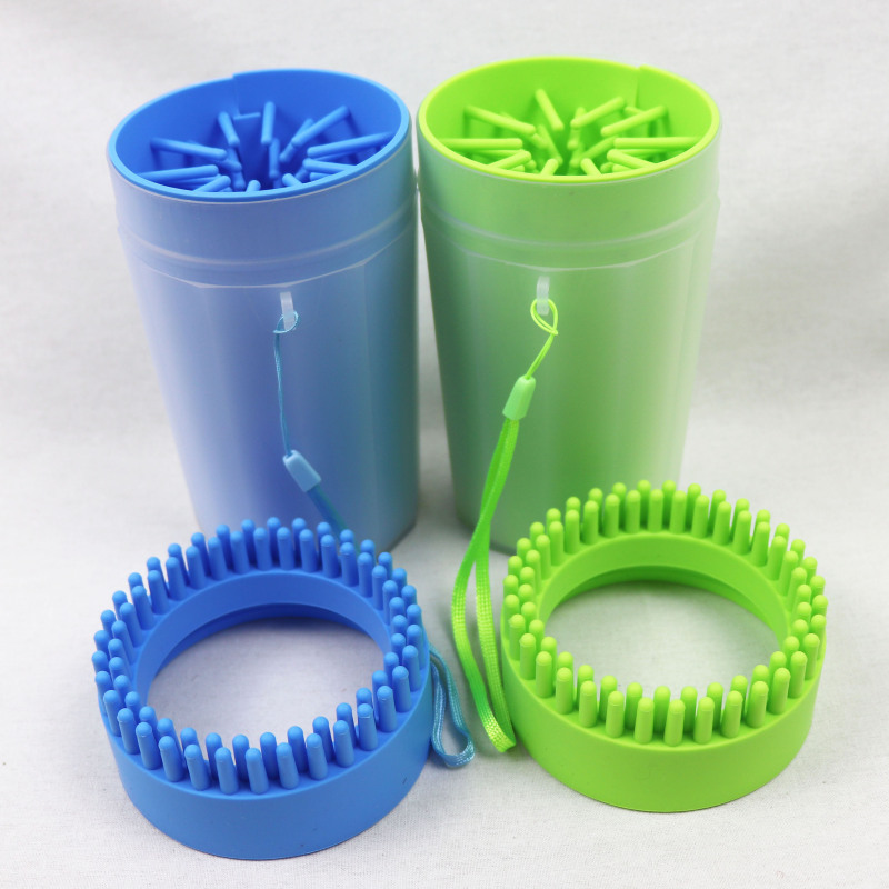 Hotsale Portable Silicone Inside Dog Paw Washer Cup Easy Cleaning Dog Muddy Feet Cleaner Cup