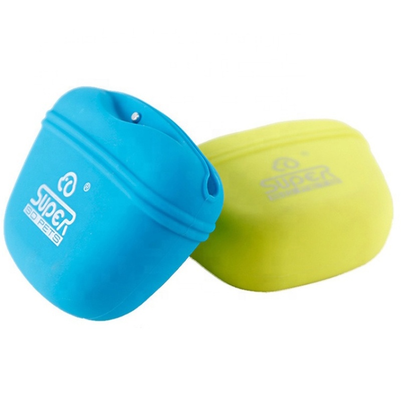 silicone new design hands free dog training treat pooch pouch big botton clicker dog treat