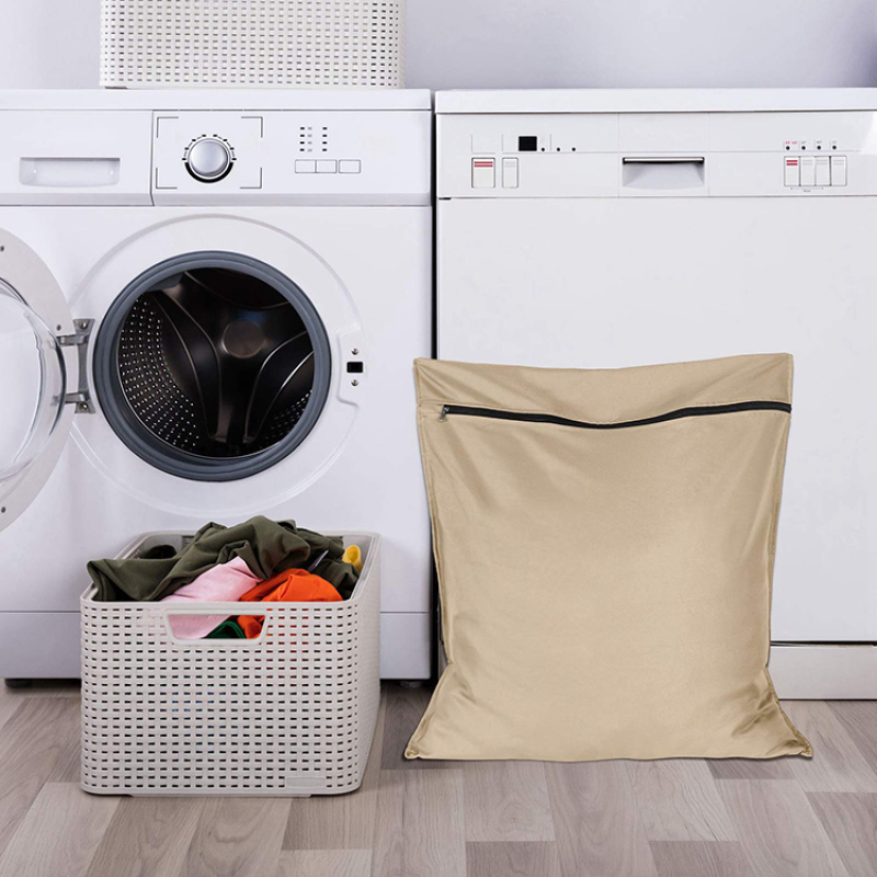 Big Size Wash Bag Ideal for Dog Cat Hair Remover Safely Stops Pet Hair Blocking The Washing Machine  Pet Laundry Bag