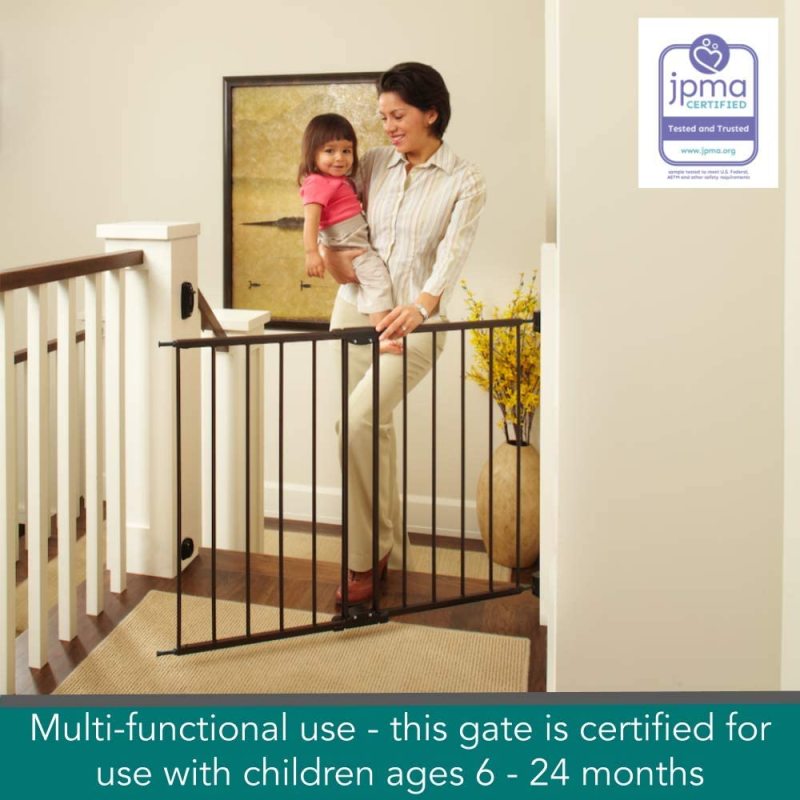 Heavy Duty Metal Construction Walk Pet Gate Hardware Mount For Stairs