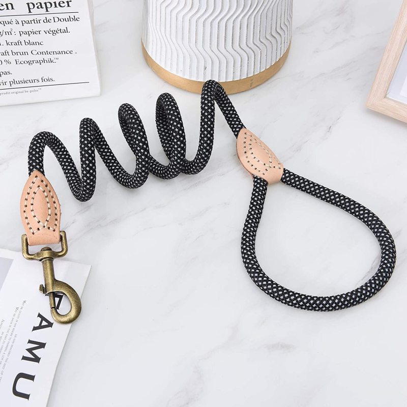 Reflective Dog Chew Proof Dog Leash Climbing Rope Leash w Leather