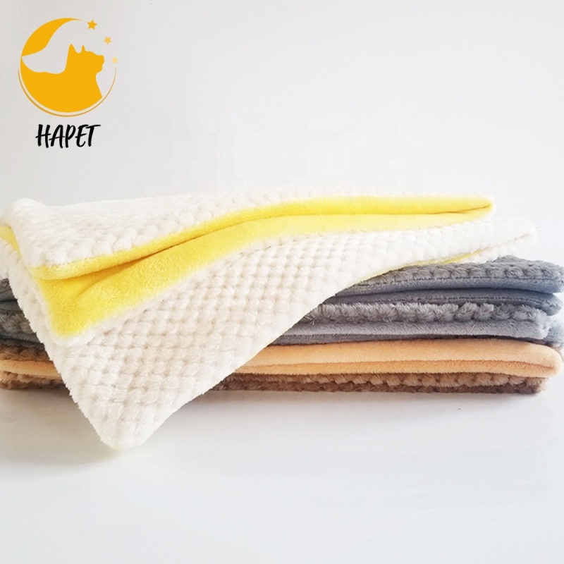 Dog Cat Pet Blanket Warm Soft Fuzzy Blankets Plush Fleece Throws Bed Couch Sofa Travel Pet Mat