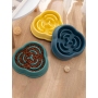 Factory Direct Sales of New Cloud Mercedes Cats and Pet Slow Food Bowl Anti Choking Bowl anti Skid Puzzle Healthy Bowl