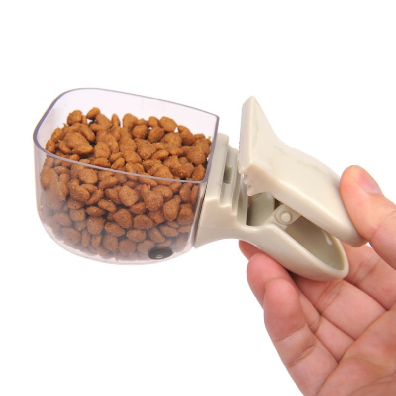 Pet Cat Dog Food Shovel Mutli-Function Feeding Scoop Spoon with Sealing Bag Clip Creative Measuring Cup Portable Pet Food Spoon