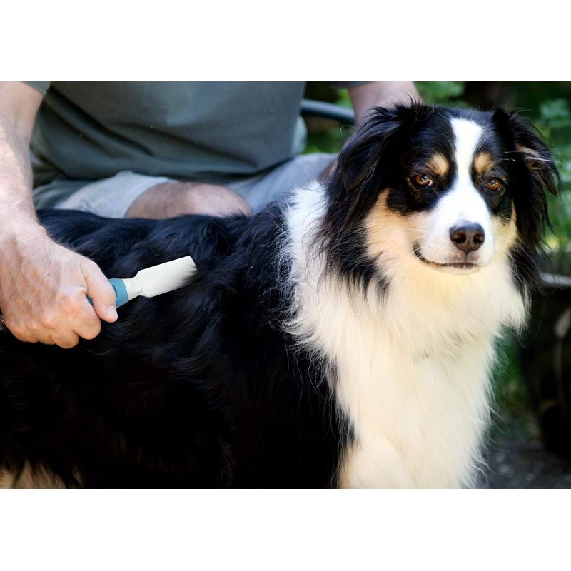 Straightens Tuft And Knotted Pet Hair Remover Extremely Gentle on Pets Easily removes Mats