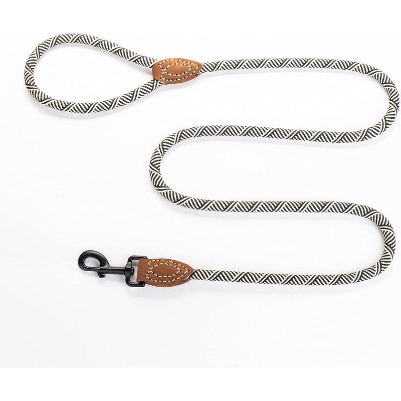 Mountain Climbing Dog Rope Leash with Heavy Duty Metal Sturdy Clasp | Genuine Leather Tailored Connection