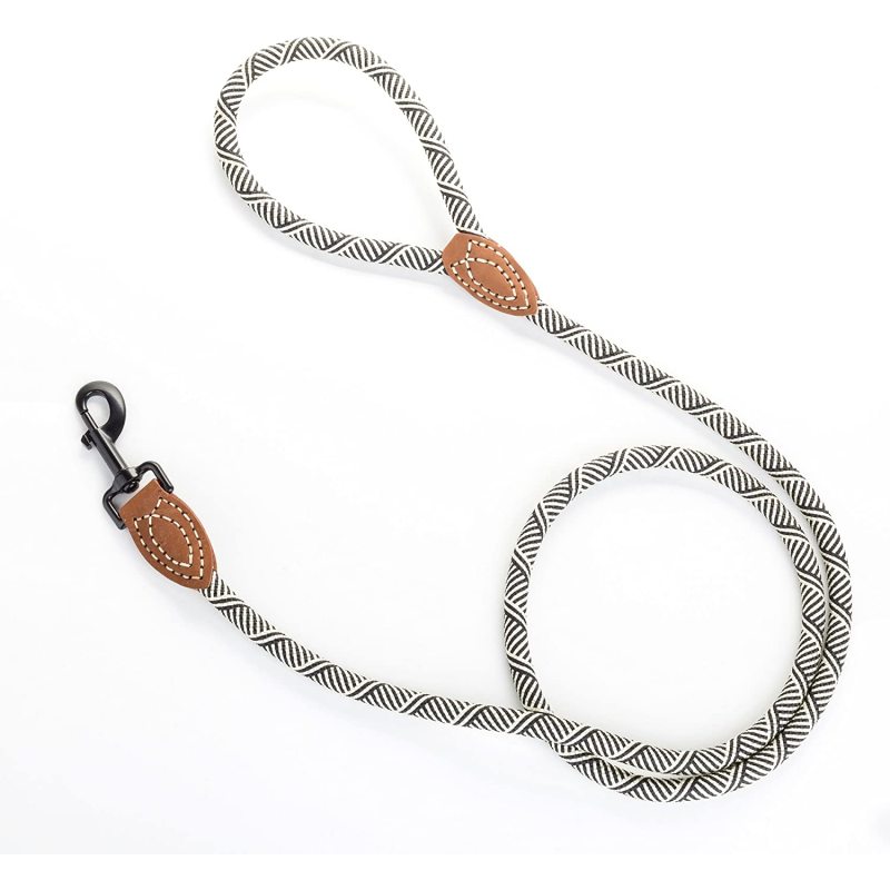 Mountain Climbing Dog Rope Leash with Heavy Duty Metal Sturdy Clasp | Genuine Leather Tailored Connection