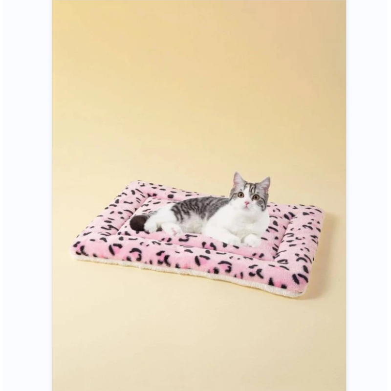Soft Handle Feeling Pet Mat For Pet to Have the Rest